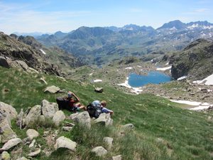 Ross and Klass taking a break at Port de Caldes, looking down on Lac deth Port de Caldes