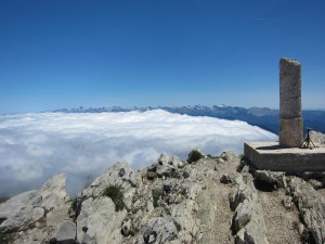 The pillar marking the summit of Pic d'Orhy